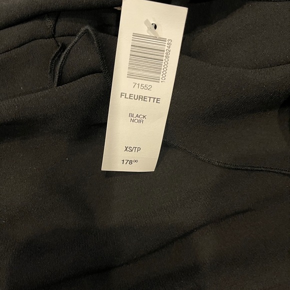 Wilfred / Aritzia jumpsuit with long sleeves - Picture 6 of 6